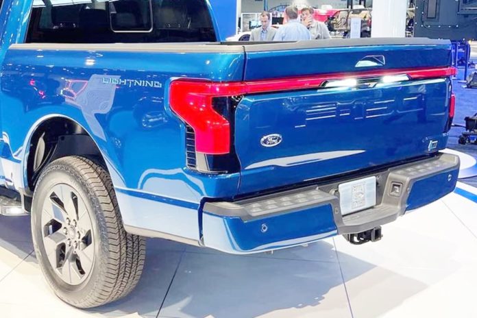F150 라이트닝